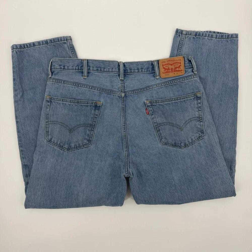 Levis levi 550